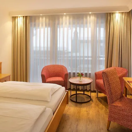 Hotel Menning ***s 3*