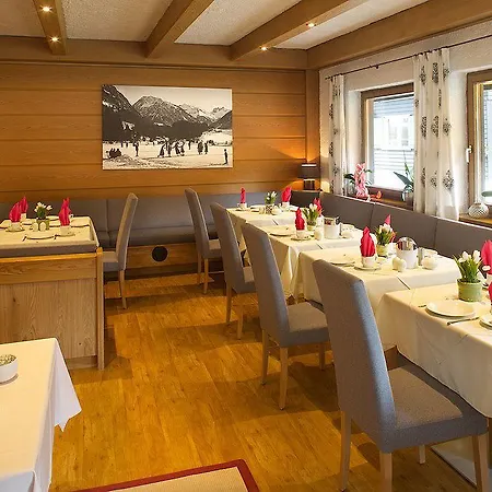 Menning ***s Hotel 3*