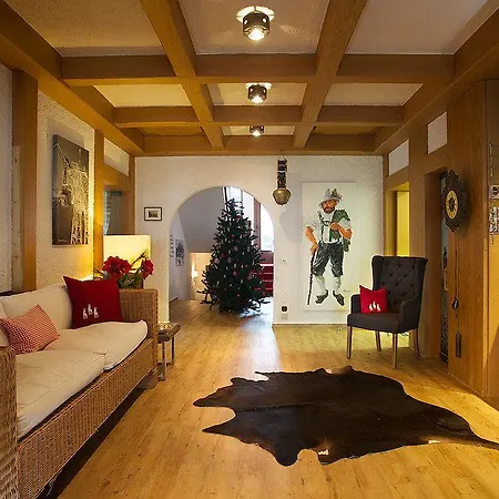 Menning ***s Отель Оберстдорф