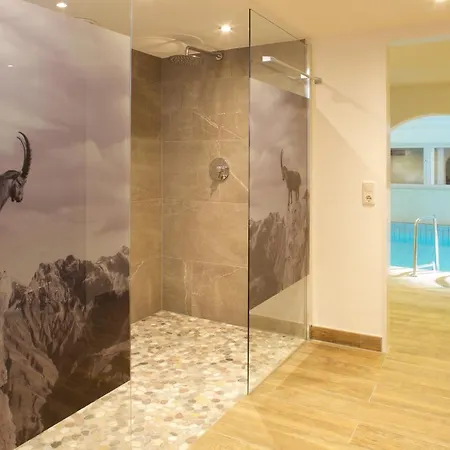 Menning ***s Отель Оберстдорф